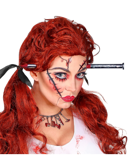 Clou à travers la tête pour halloween