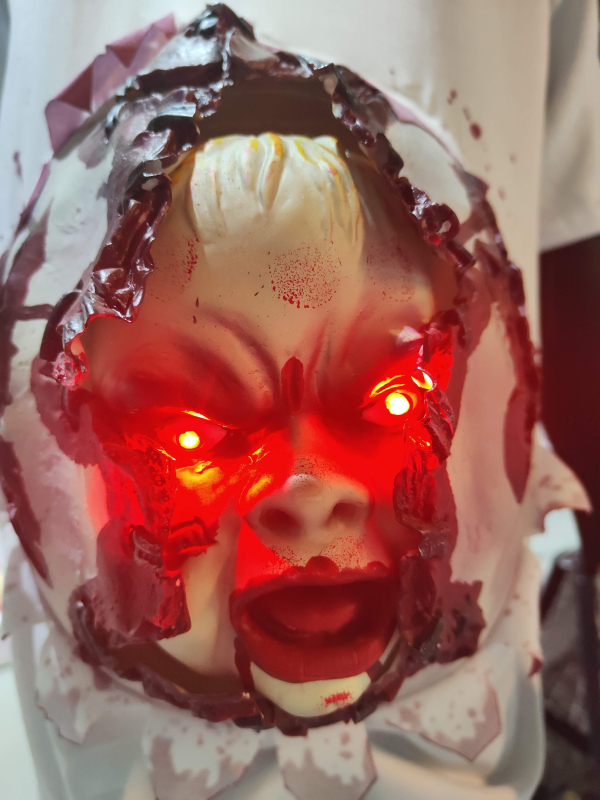 T-Shirt femme enceinte avec bébé zombie animé