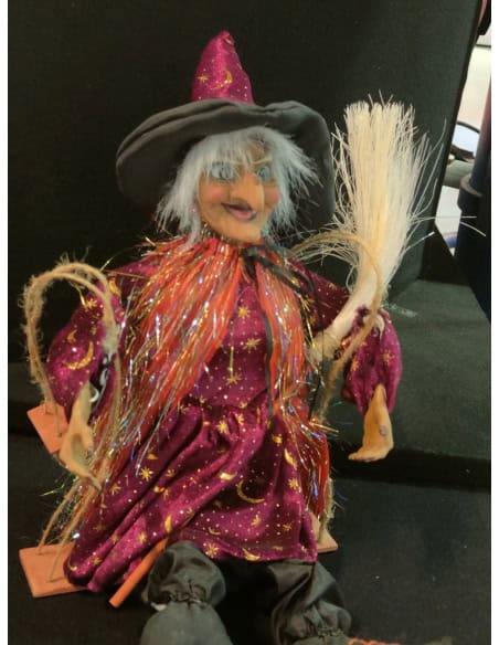 Sorcière sur une Balançoire - Décoration Animée pour Halloween