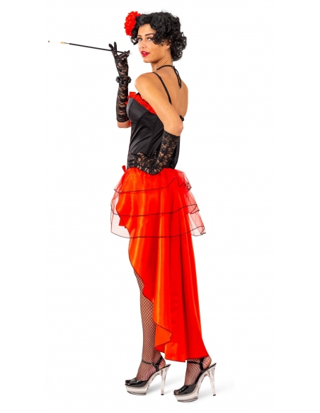 Robe rouge et noir cabaret burlesque : la tenue qui fait sensation