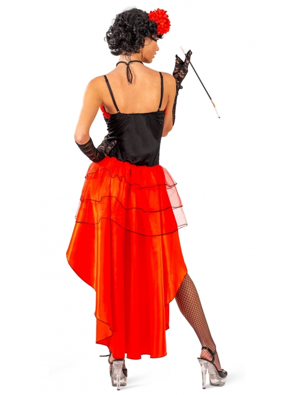 Robe rouge et noir cabaret burlesque : la tenue qui fait sensation