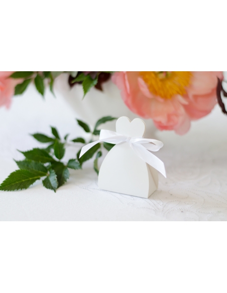 Boîtes à Dragées Robe de Mariée : Transformez Votre Mariage en Conte de Fées  !