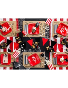 Décoration Pirate Inoubliable : Les Bateaux en Papier 2