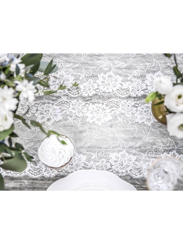 Décoration de Table Chic avec du Chemin de Table en Dentelle 0.18 x 9m