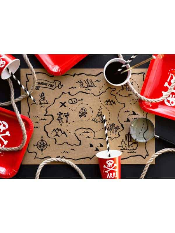 Gobelets rouges pour anniversaire pirate