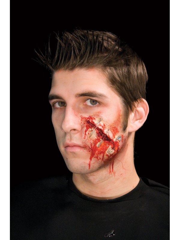 Blessure Profonde avec Épingles - Maquillage Halloween