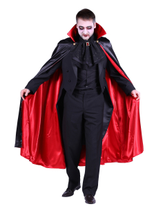 Cape longue Dracula avec col montant doublée rouge et noir 2