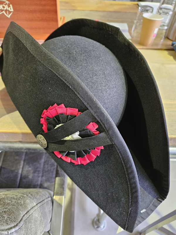 Chapeau Bicorne de Napoléon - Réplique Authentique du Film - 3 tailles