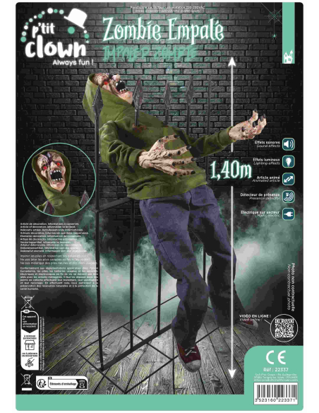 Automate Halloween de zombie empalé dans une grille métallique