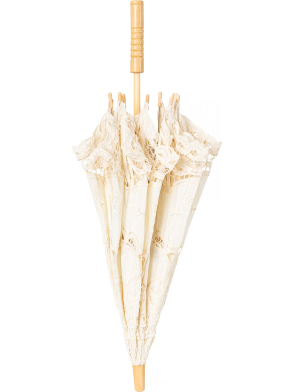 Ombrelle blanche avec dentelle au crochet et manche en bambou