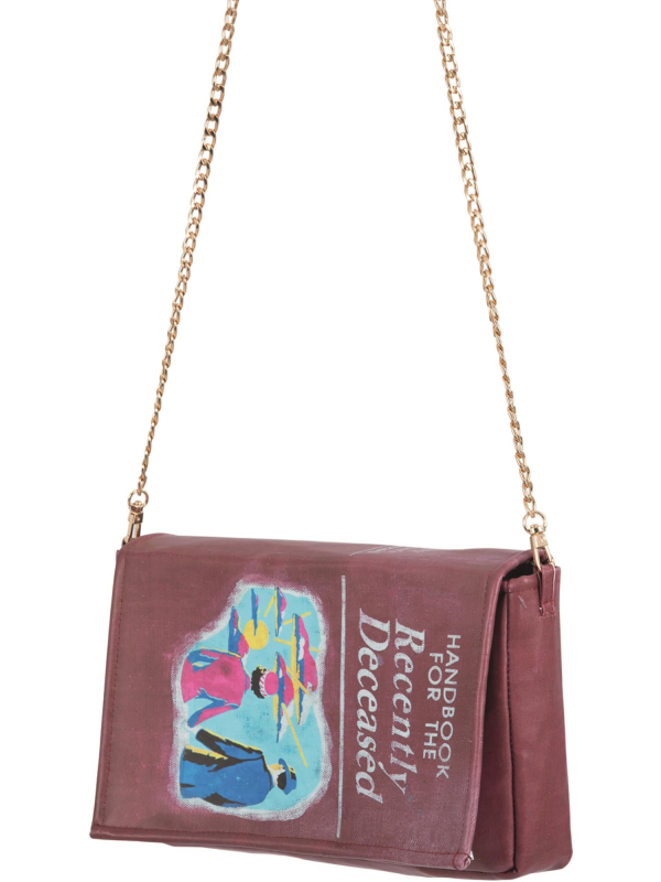 Sac Beetlejuice “Handbook for the Recently Deceased” – L’accessoire Halloween culte à ne pas rater !