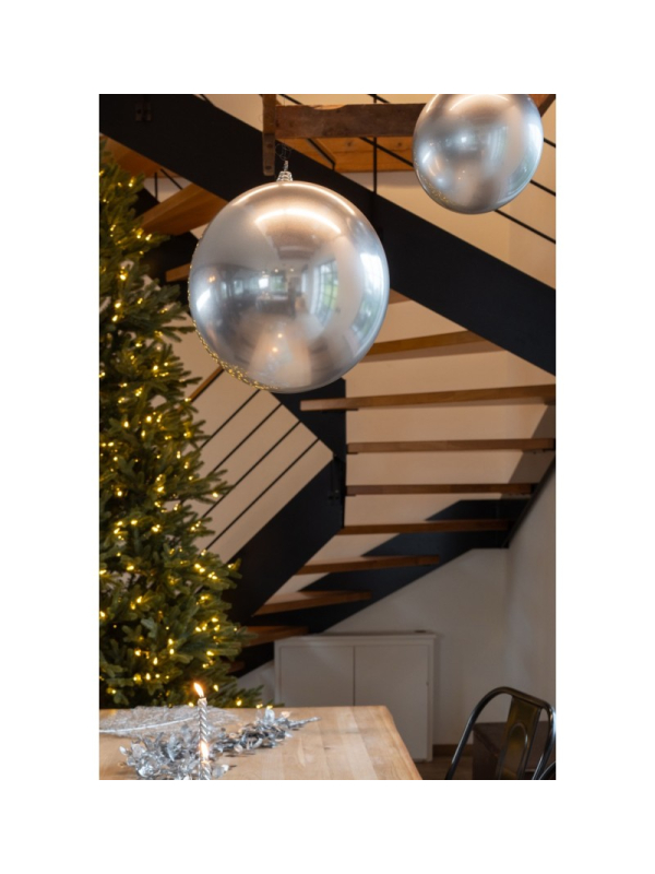 Boule de Noël XXL argent satiné 40 cm – Pour des décors de Noël raffinés et majestueux
