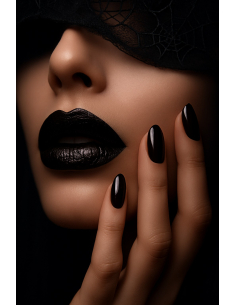 Rouge à lèvres et vernis à ongles noir – Spécial maquillage Halloween