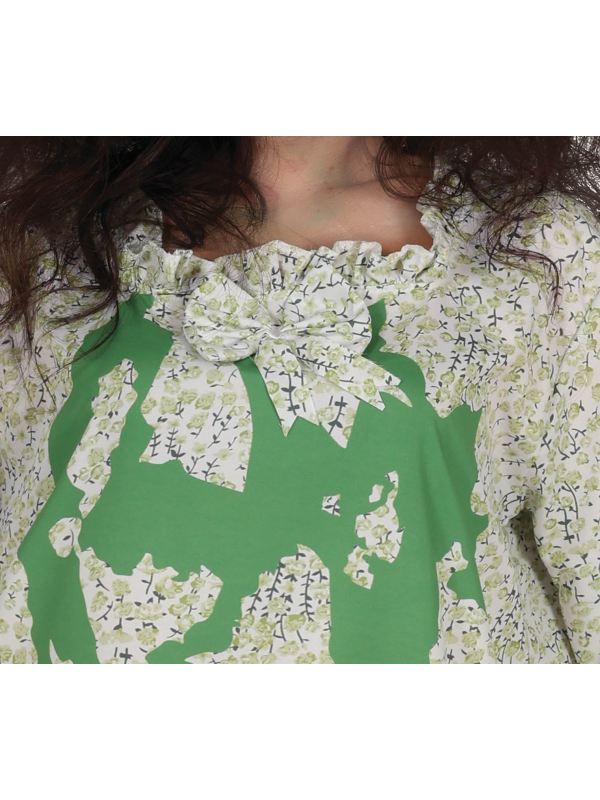 Déguisement fille possédée – Chemise de nuit “vomie” (inspiré L’Exorciste)