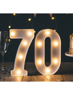 Chiffre Lumineux LED 70 – Déco Anniversaire & Noces de Platine Élégante