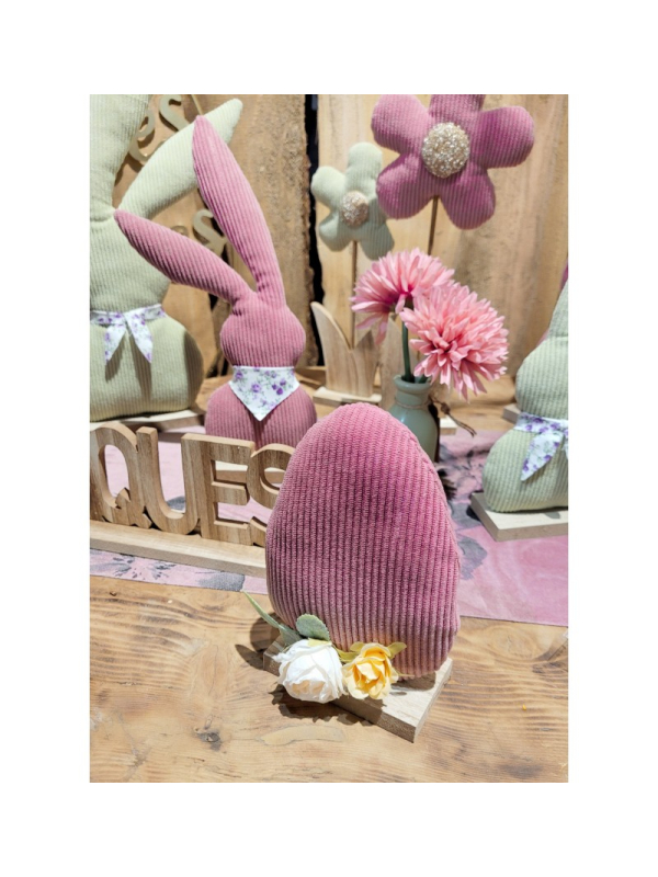 Œuf en Velours Vieux Rose 16 cm – Décoration Pastel Élégante