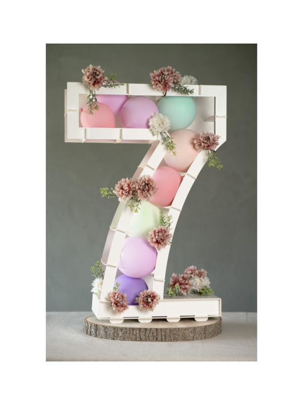 Structure chiffre à garnir en carton recyclable – Décoration anniversaire & vitrine- chiffre 7
