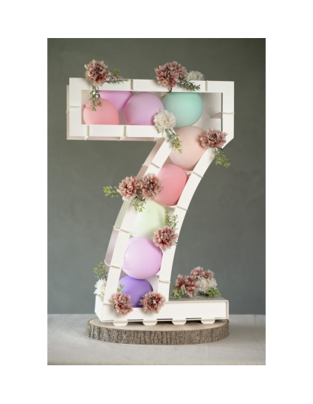 Structure chiffre à garnir en carton recyclable – Décoration anniversaire & vitrine- chiffre 7