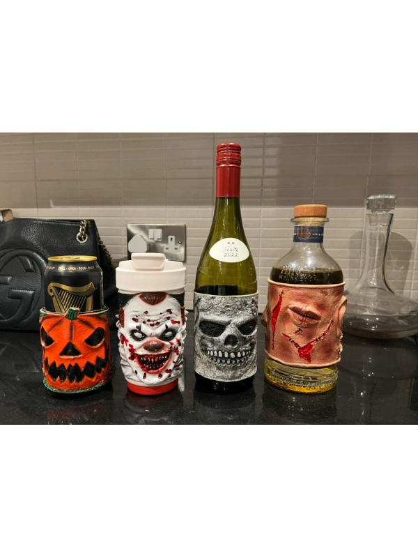 Cache-bouteille et canette Halloween effet peau recousue gore