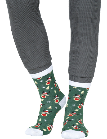 Chaussettes de Noël à motifs rennes sur fond vert