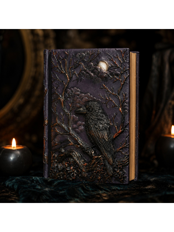 Carnet de notes corbeau au décor gothique
