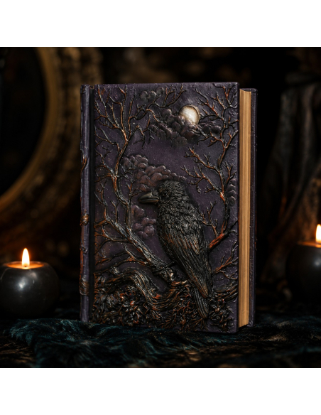 Carnet de notes corbeau au décor gothique