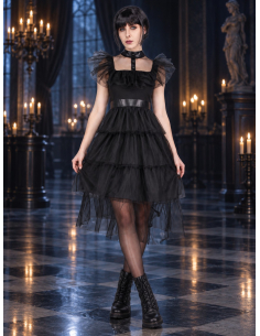Robe gothique de bal femme noire à volants – Style Mercredi 2