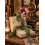 Livre ancien avec plante carnivore en résine – Décoration Halloween chic et cabinet de curiosités